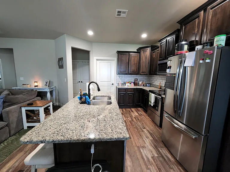 10905 Marion Dr — Photo 14
