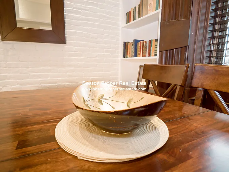 113 Beacon St #5R — Photo 11