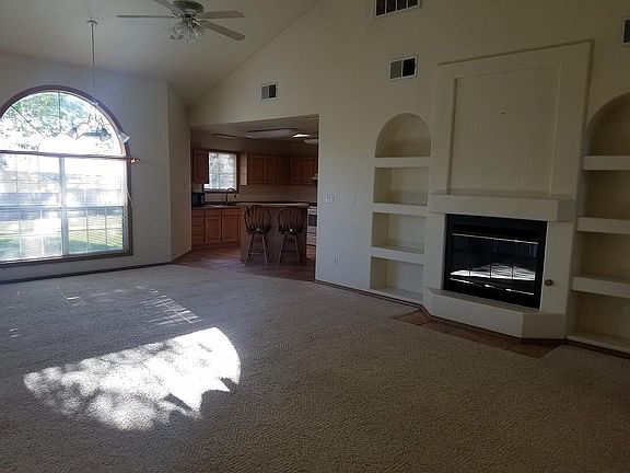4th image of 3841 Basswood Dr