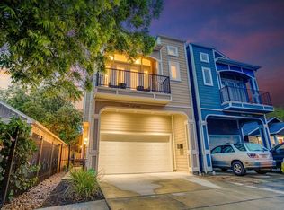 1116 E 26th St, Houston, TX 77009