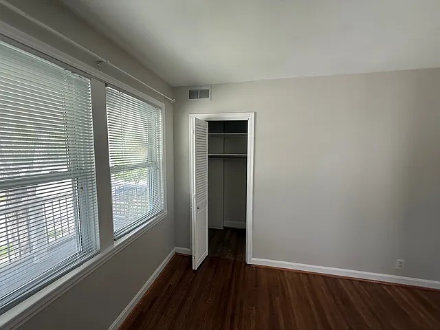 4101 Paxton Ave #2 — Photo 5