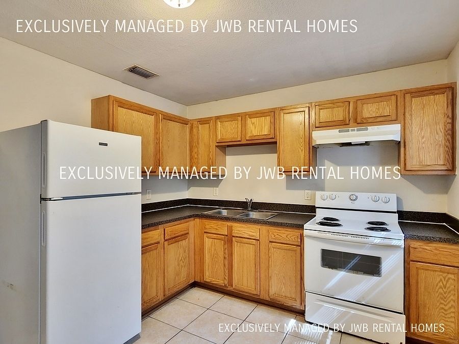 2211 Bourget Dr Jacksonville, FL, 32210 Apartments for Rent Zillow