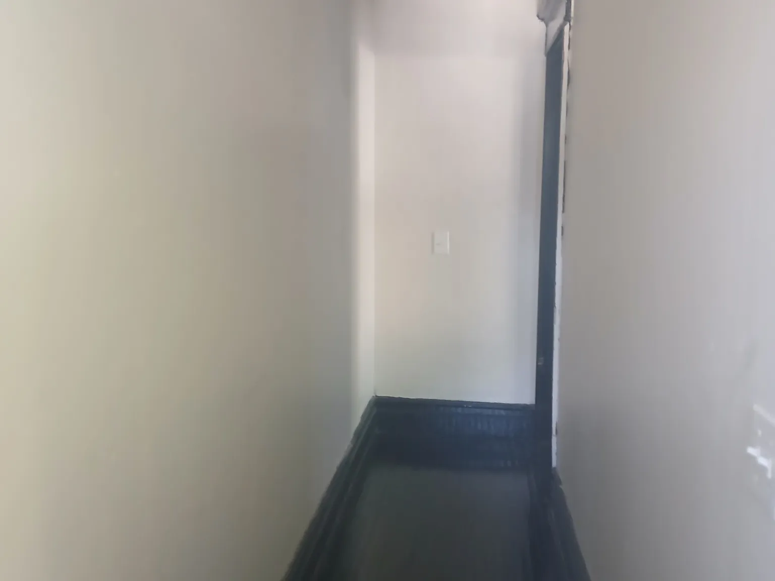 1 bed, $1,000 — Photo 1