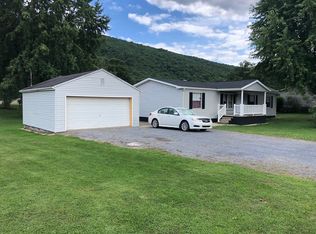 228 5th Ave, Hyndman, PA 15545