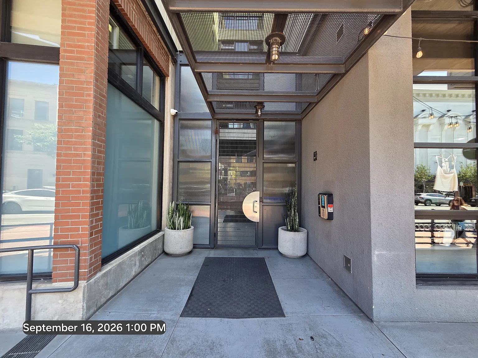 1 bed, 550 sqft, $1,895 — Photo 3