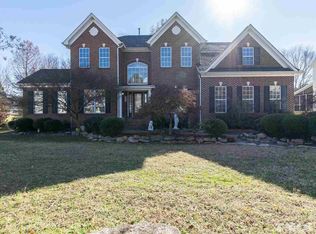 5208 Duckdown Ct, Raleigh, NC 27604