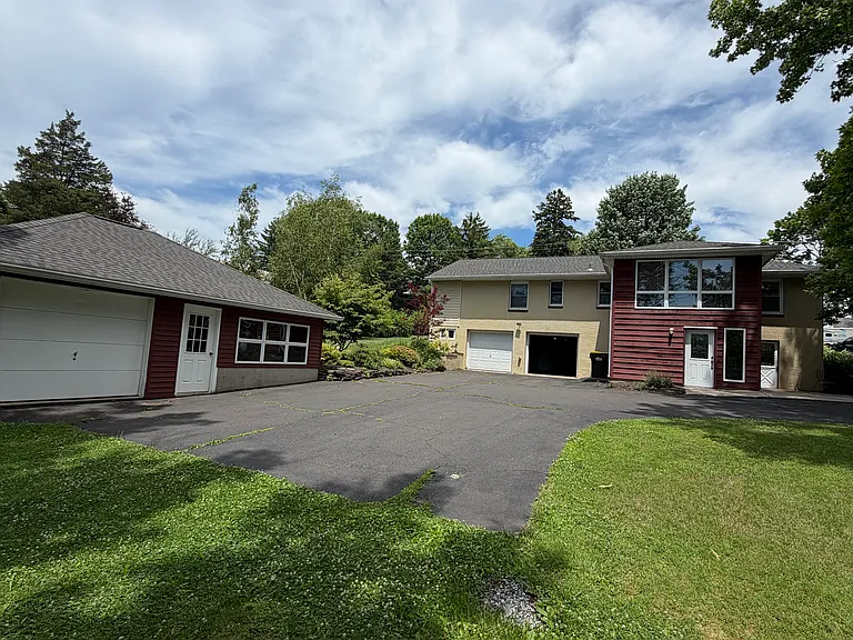 1043 Davis Grove Rd — Photo 12