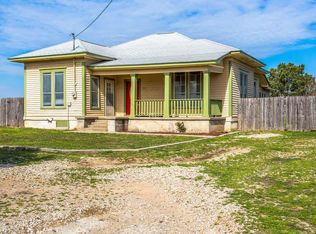 949 State Highway 22, Whitney, TX 76692