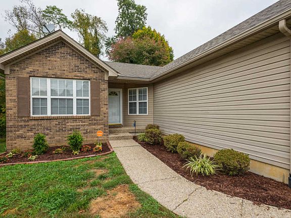 3rd image of 7902 Grandmeadow Ln
