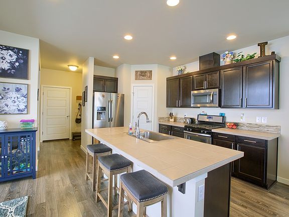 4th image of 11519 174th St E