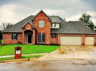 209 Ainsley Ct, Edmond, OK 73034