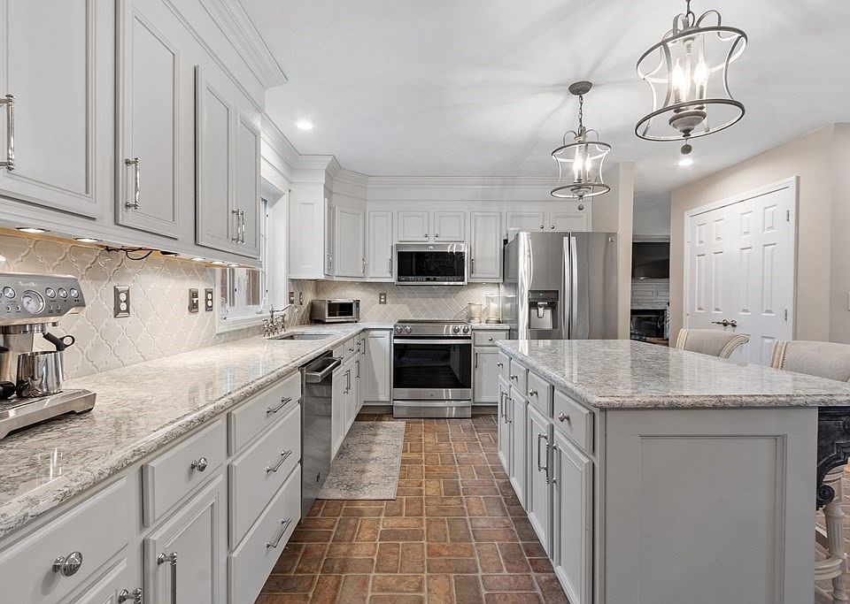 41 Willard Rd, Ashburnham, MA 01430 Zillow