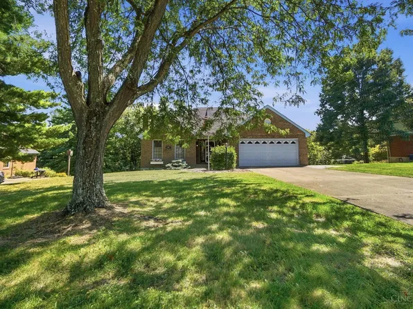 7795 Mitchell Park Dr, Cleves, OH 45002