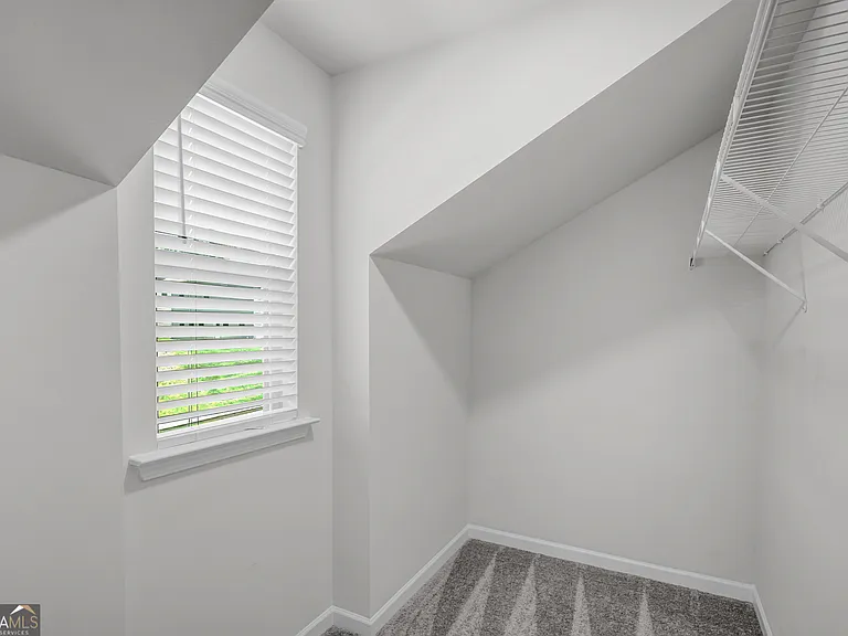 2000 Carolyn Dixon Way — Photo 50