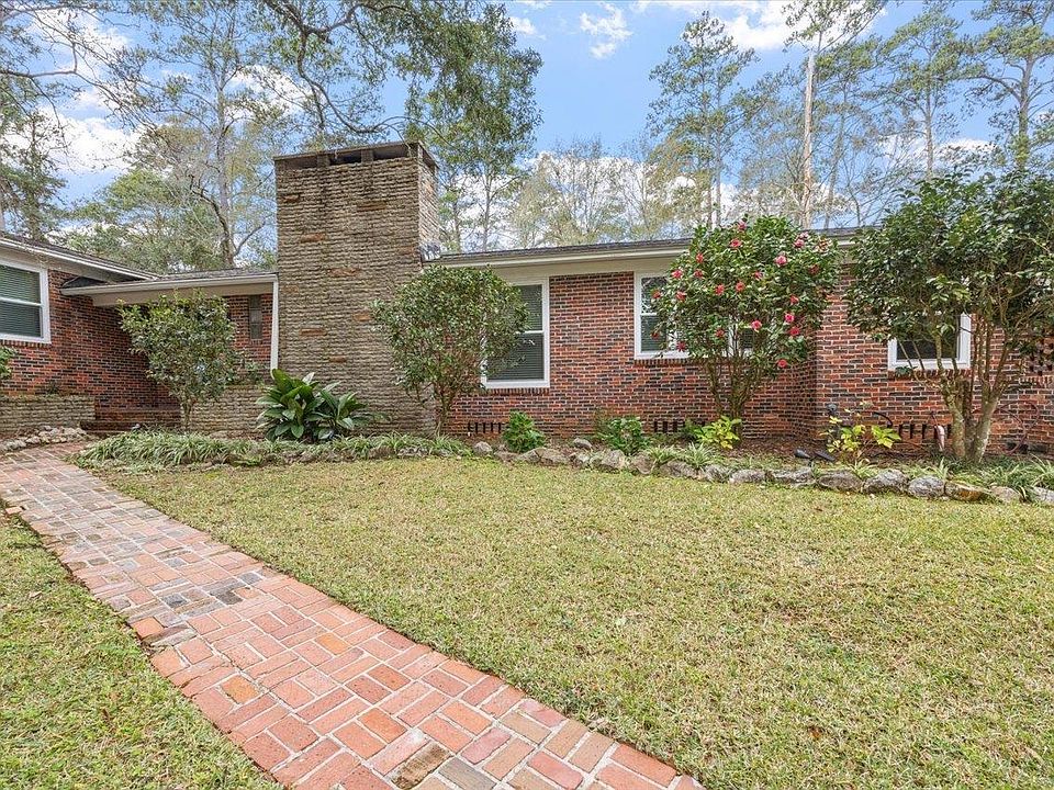 1st image of 2012 Seminole Dr