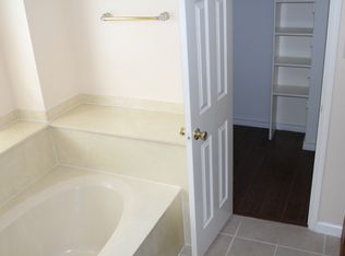 4112 Howard Dr, The Colony, TX 75056