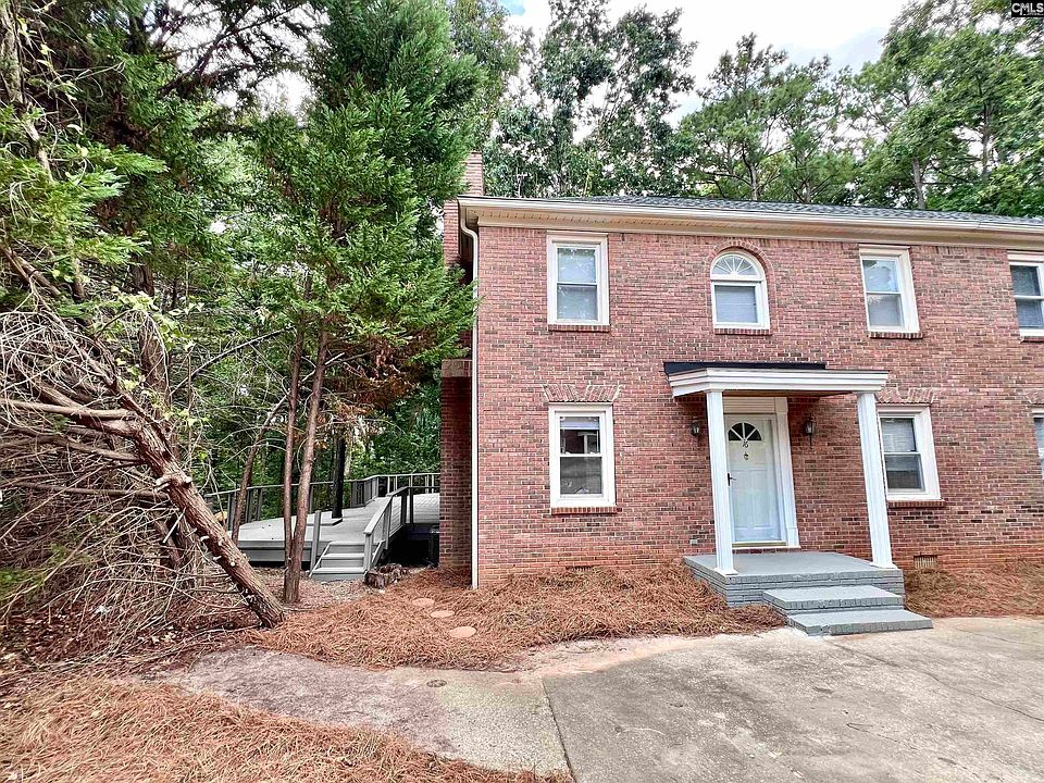 1st image of 16 Crescent Ln