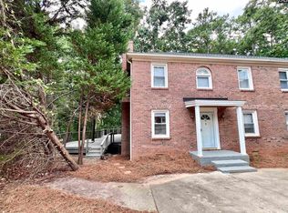 16 Crescent Ln, Columbia, SC 29212