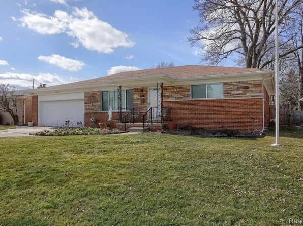 27801 Sylvan Ave, Warren, MI 48093