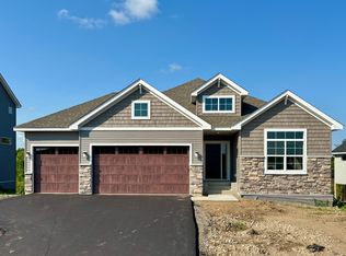916 Kepler Ave NE, Hanover, MN 55341