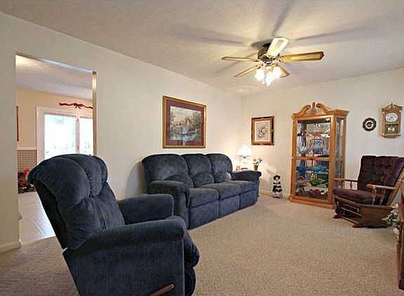 4th image of 299 Lynnwood Dr