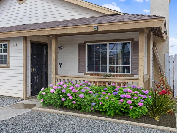 272 E 6th St, Perris, CA 92570