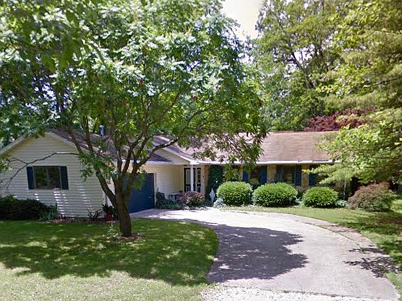 2nd image of 5 Park Ln