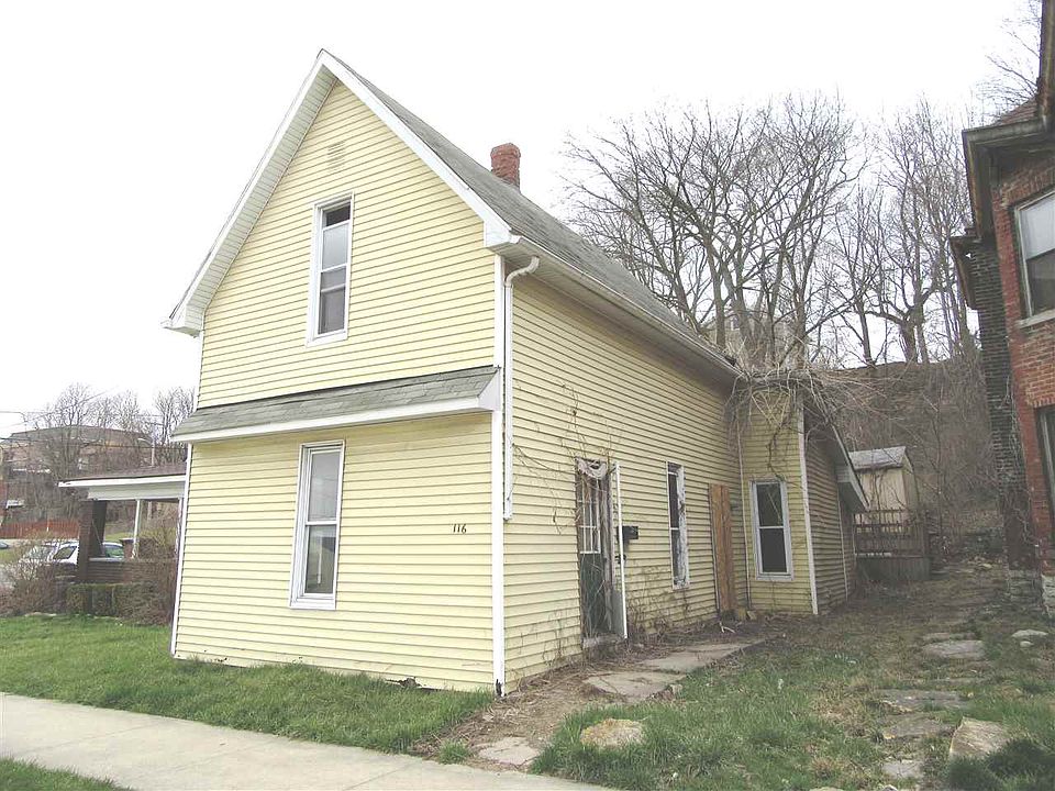 2nd image of 116 E Market St