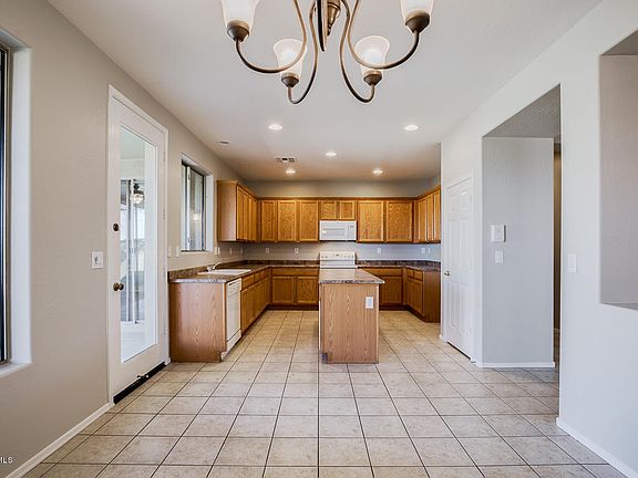 2nd image of 2446 W Coyote Creek Dr