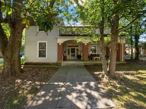 226 S College St, Franklin, KY 42134