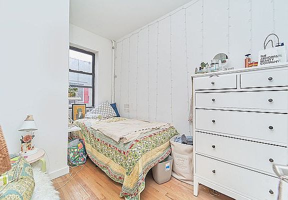 3rd image of 504 E 12th St APT 24