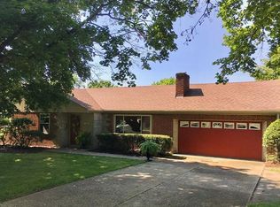 110 Highland Rd, Bethel Park, PA 15102