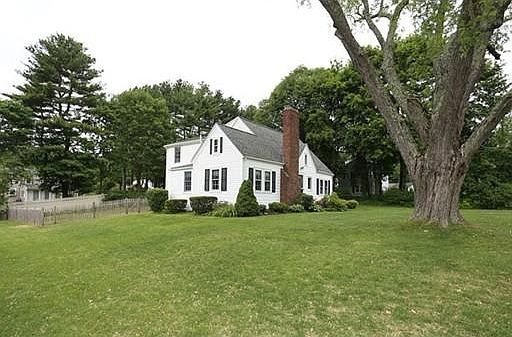 2nd image of 50 Warwick Dr