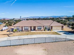 8437 Nahoa Way, Phelan, CA 92371