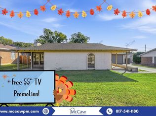 1736 Brown Trl, Hurst, TX 76054