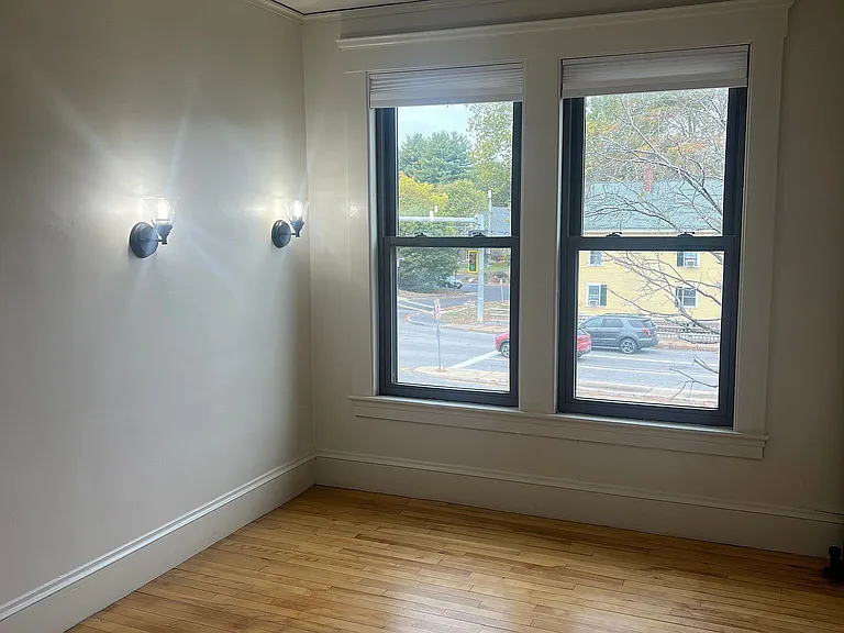 250 N Main St #19 — Photo 8