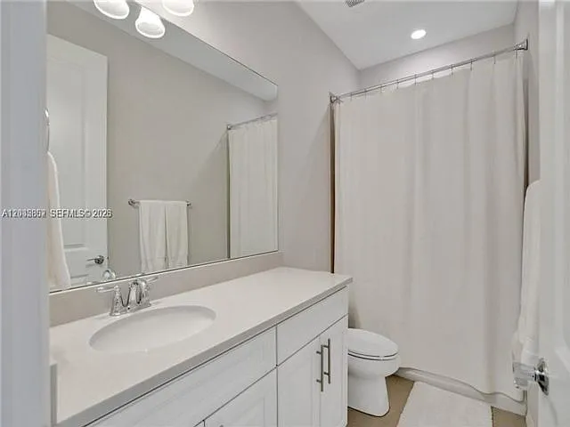 5140 Eucalyptus Dr — Photo 8