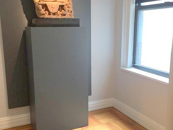 5th image of 311 E 72nd St APT 5D