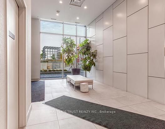 3rd image of 85 Duke St W #902