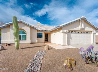 2537 N Camino Reloj, Green Valley, AZ 85614