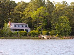 16058 Half Moon Dr, Onancock, VA 23417