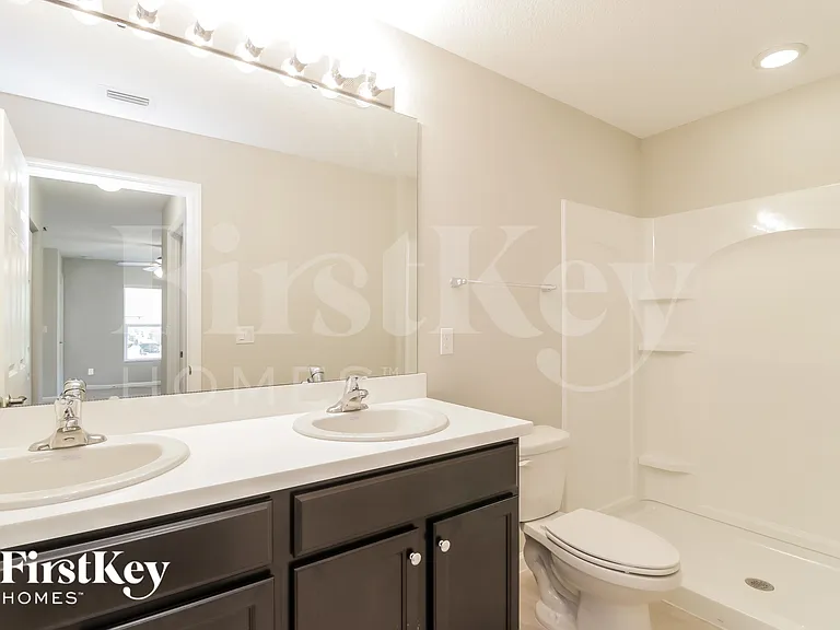 1630 Salazar St SE — Photo 14
