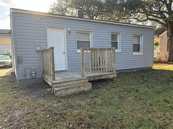 5th image of 9609 13th Bay St