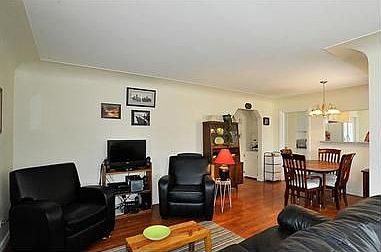 4th image of 884 S Quieto Way