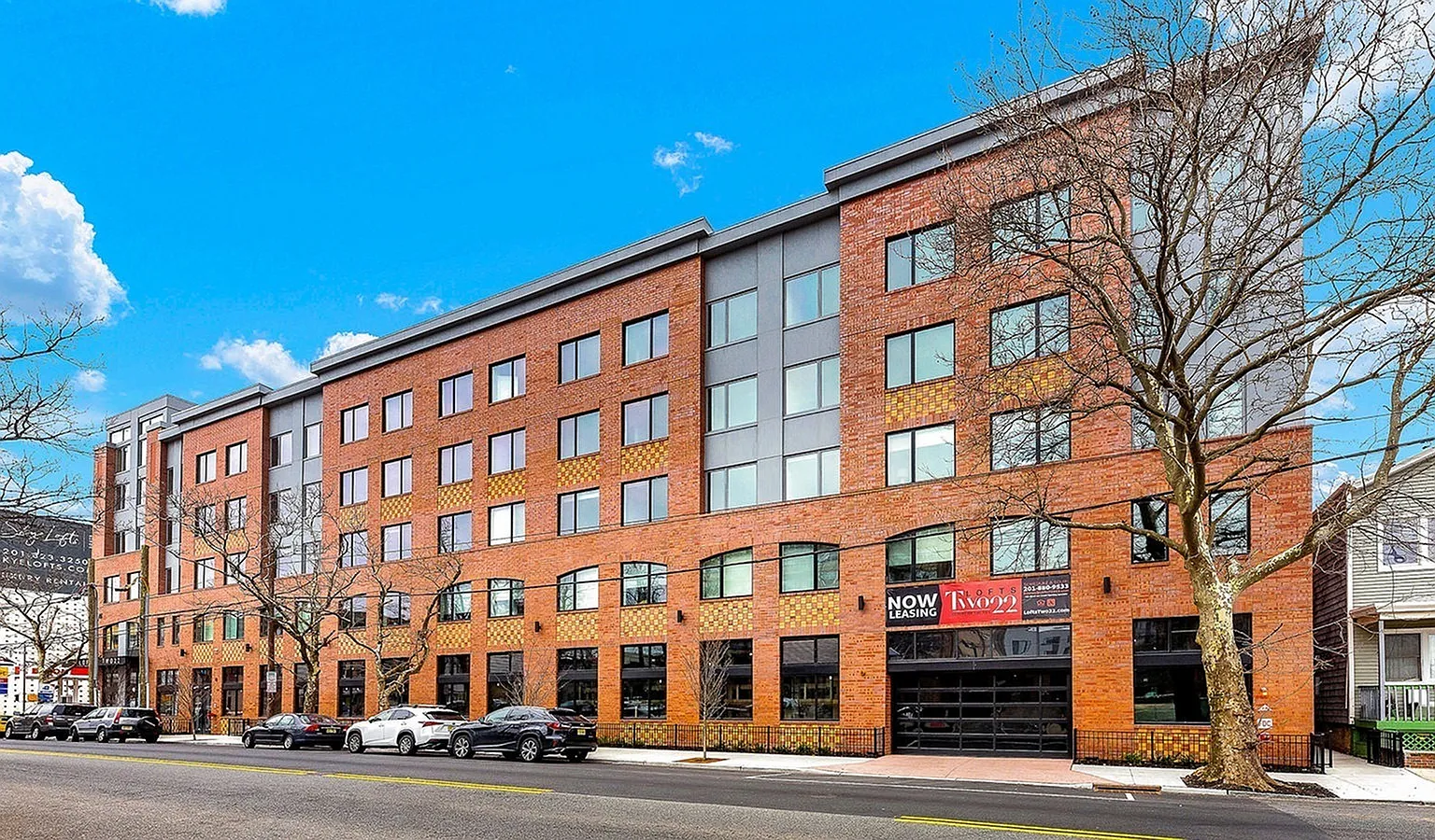 Lofts Two22 — Photo 2