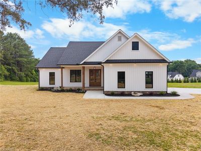 263 Rural Retreat Rd, Winston Salem, NC, 27107
