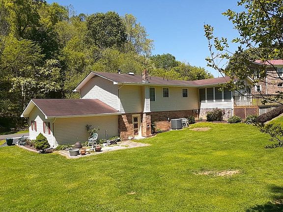 2nd image of 551 Norwood Ln