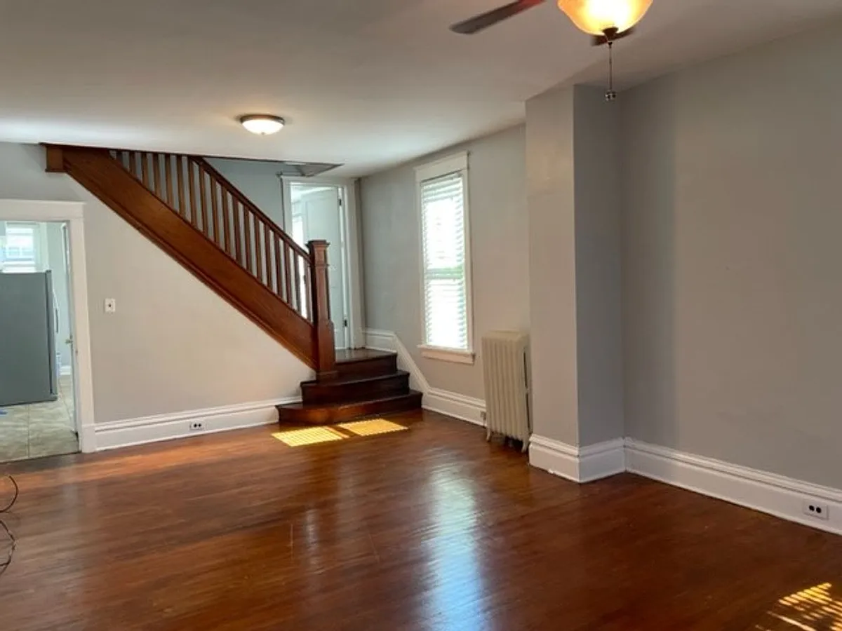 Building Photo - 2532 Boas St