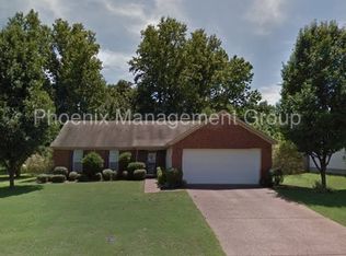 50 Laurel Creek Dr, Jackson, TN 38305