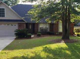2593 Seclusion Ln, Dalzell, SC 29040